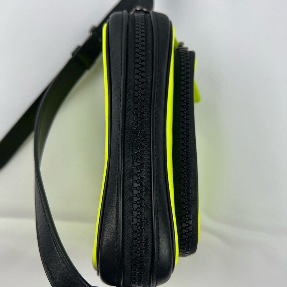 Coach Yellow and Black Belt Bag - Picture 8 of 16